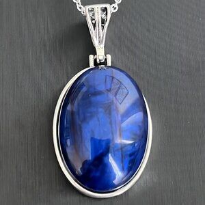 Elegant Dreamy Blue Oval Resin Zinc Alloy Pendant Necklace